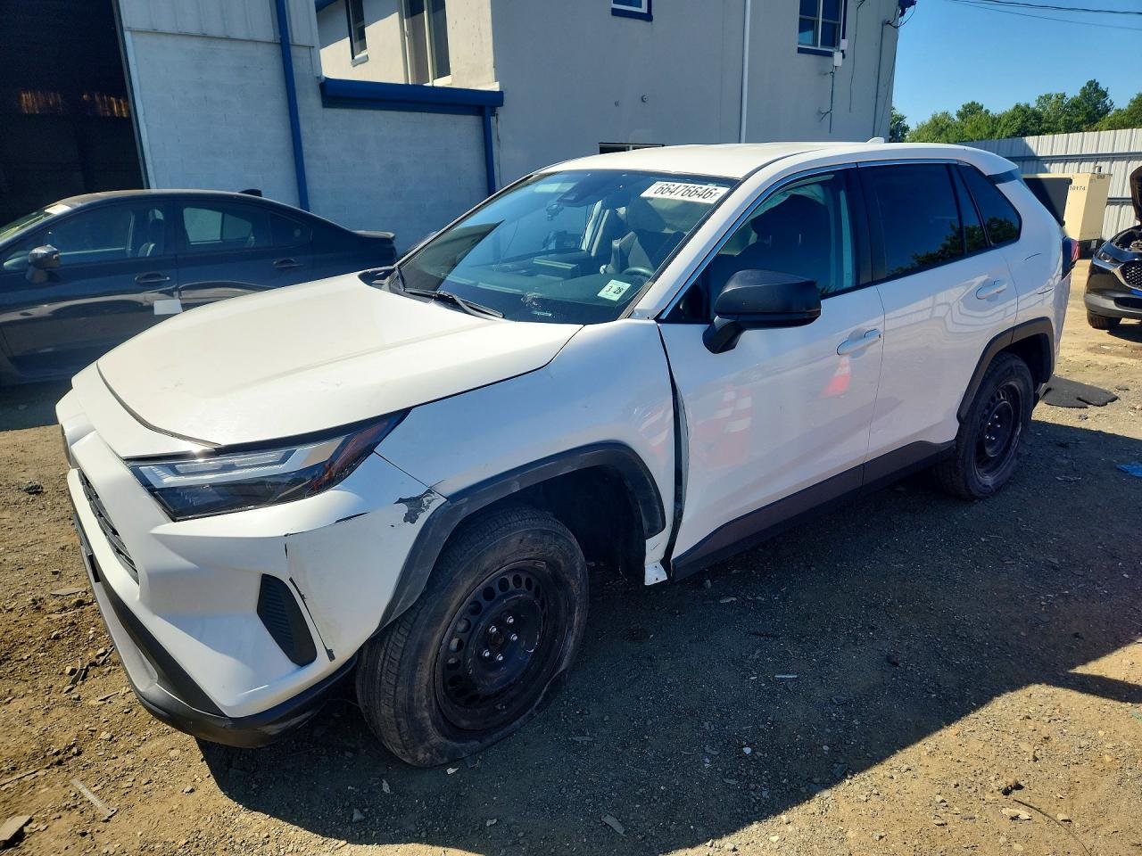 2023 TOYOTA RAV4 LE