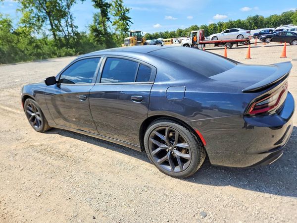 2019 DODGE CHARGER SXT