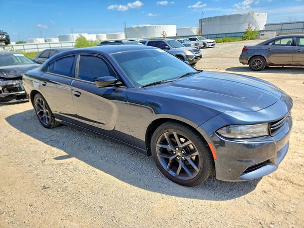 2019 DODGE CHARGER SXT