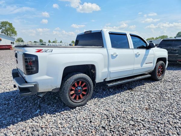 2018 CHEVROLET SILVERADO LT — PSRA