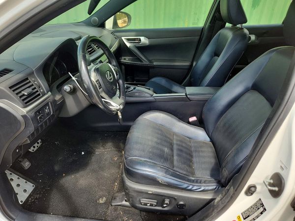 2012 LEXUS CT 200h