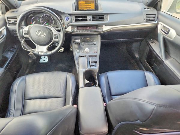 2012 LEXUS CT 200h