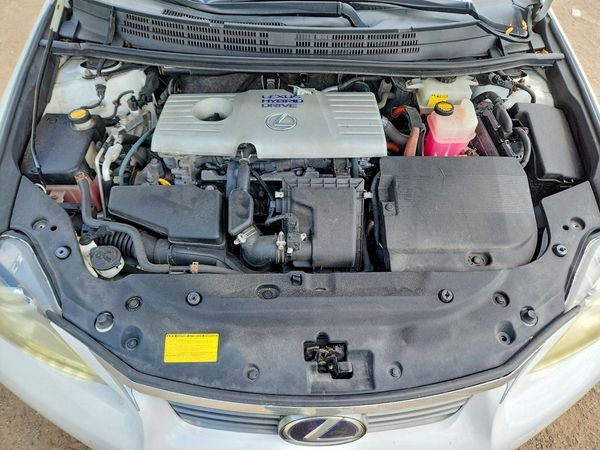 2012 LEXUS CT 200h