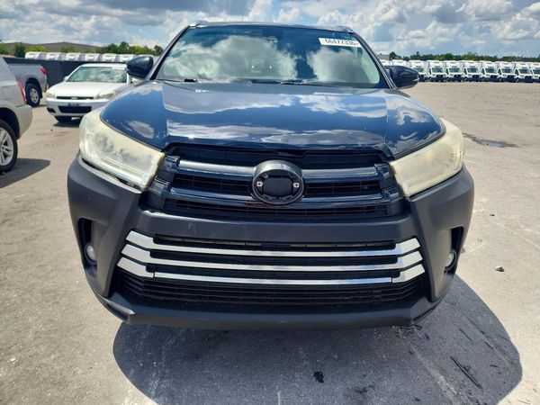 2018 TOYOTA HIGHLANDER SE/XLE