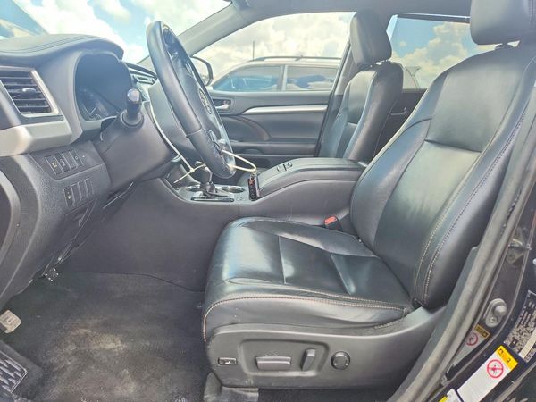 2018 TOYOTA HIGHLANDER SE/XLE