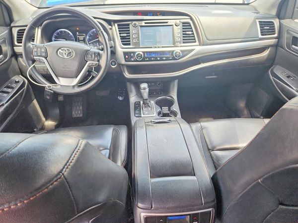 2018 TOYOTA HIGHLANDER SE/XLE