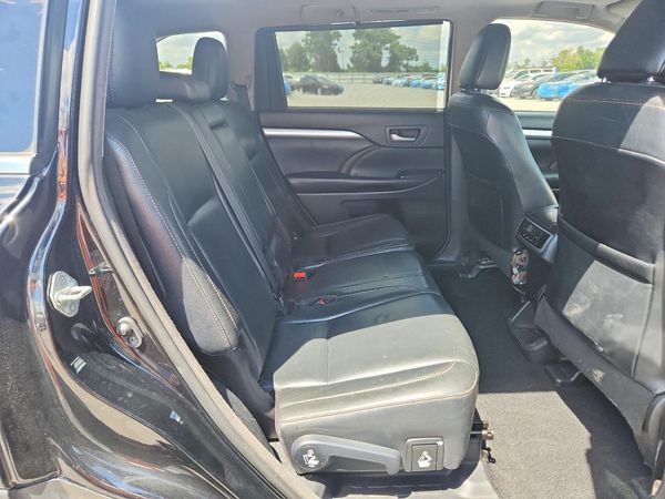 2018 TOYOTA HIGHLANDER SE/XLE