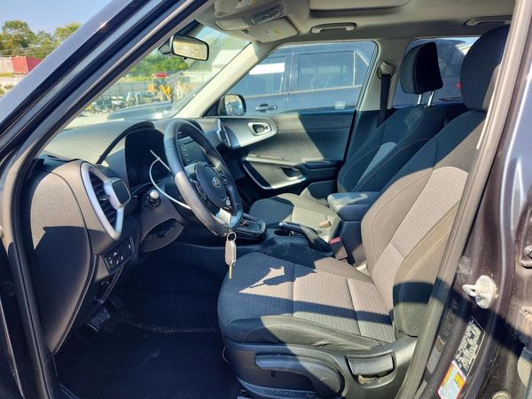 2021 KIA SOUL