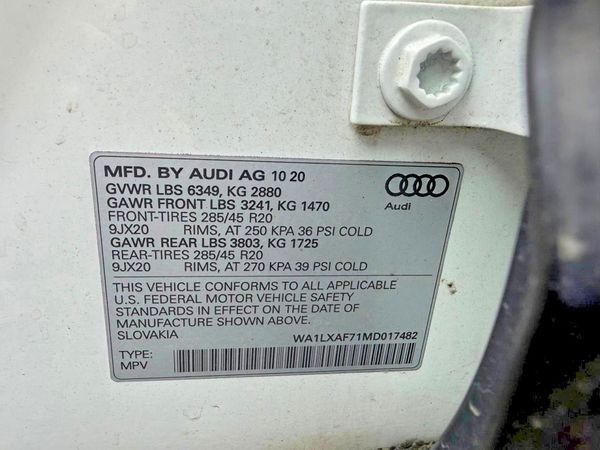 2021 AUDI Q7 quattro Premium Plus