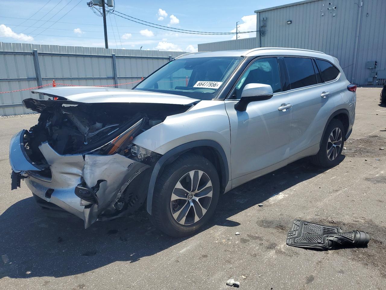 2022 TOYOTA HIGHLANDER