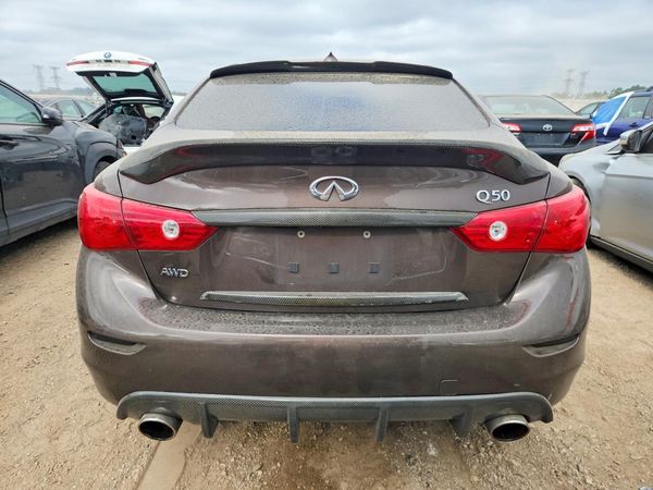 2015 INFINITI Q50