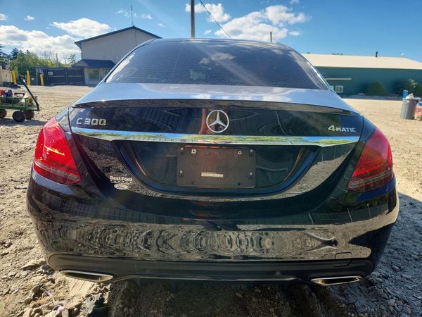 2021 MERCEDES-BENZ C