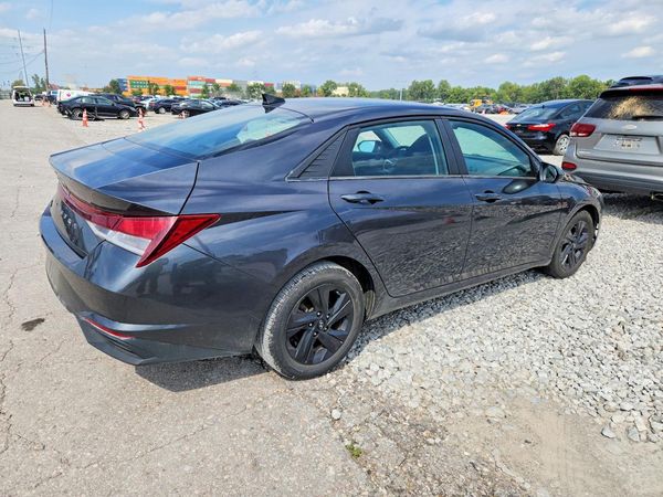 2021 HYUNDAI ELANTRA