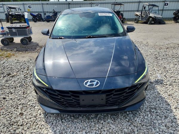 2021 HYUNDAI ELANTRA