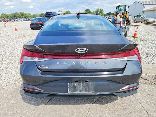 2021 HYUNDAI ELANTRA