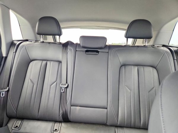 2022 AUDI E-TRON quattro Premium Plus