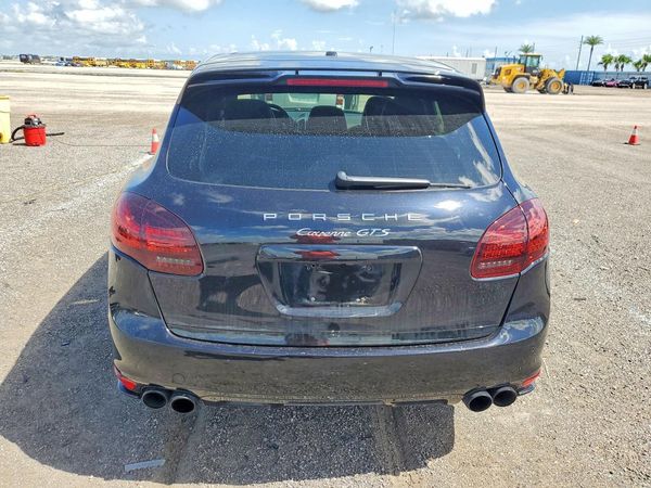 2013 PORSCHE CAYENNE GTS