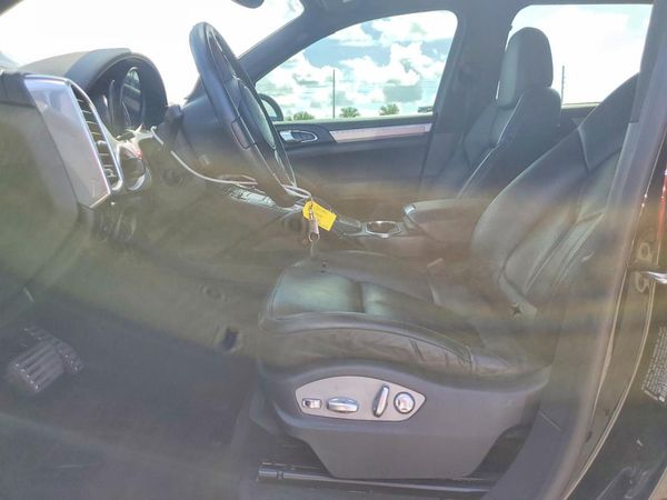 2013 PORSCHE CAYENNE GTS