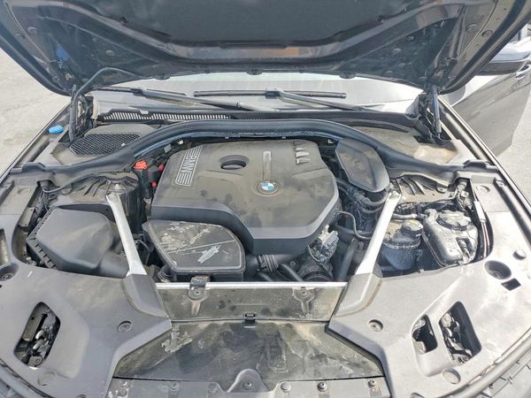 2019 BMW 530 — Engine bay