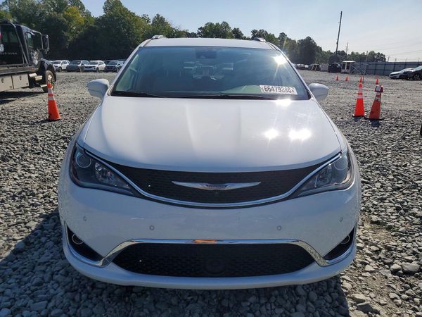 2017 CHRYSLER PACIFICA Touring L Plus