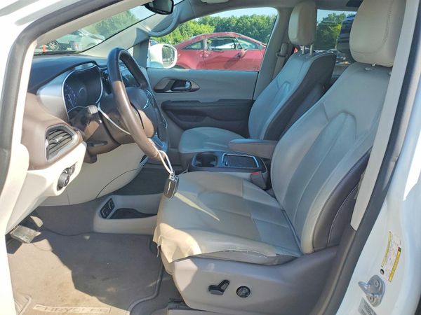 2017 CHRYSLER PACIFICA Touring L Plus