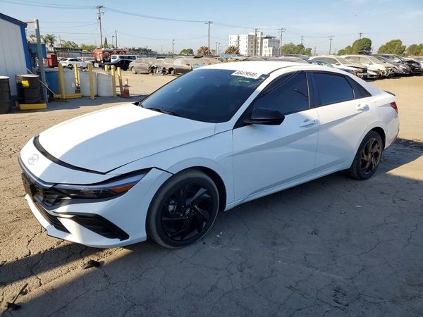 2026 HYUNDAI ELANTRA