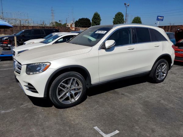 2017 MERCEDES-BENZ GLC