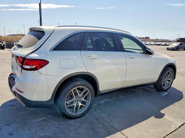 2017 MERCEDES-BENZ GLC GLC300
