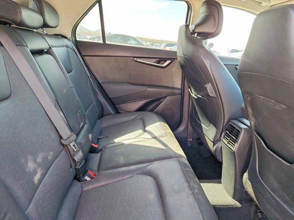 2023 KIA NIRO