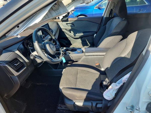 2021 NISSAN ROGUE S — DENT