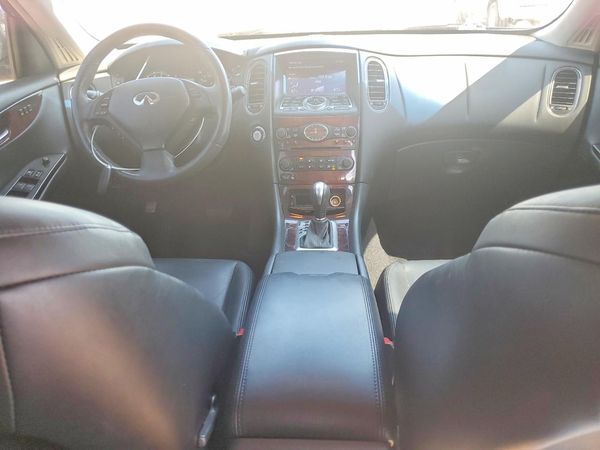 2017 INFINITI QX50