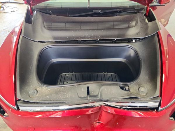 2026 TESLA MODEL Y — Engine bay