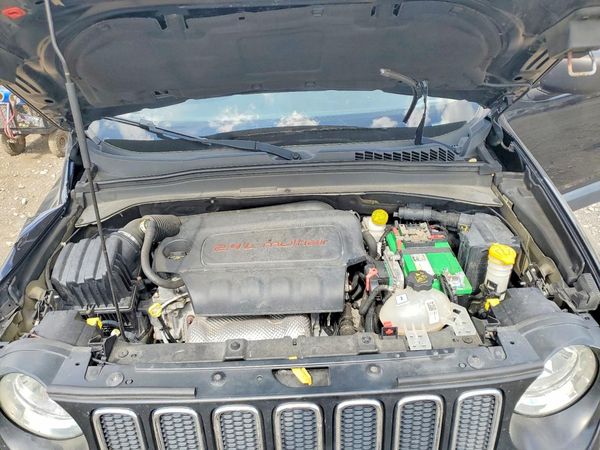 2015 JEEP RENEGADE Sport