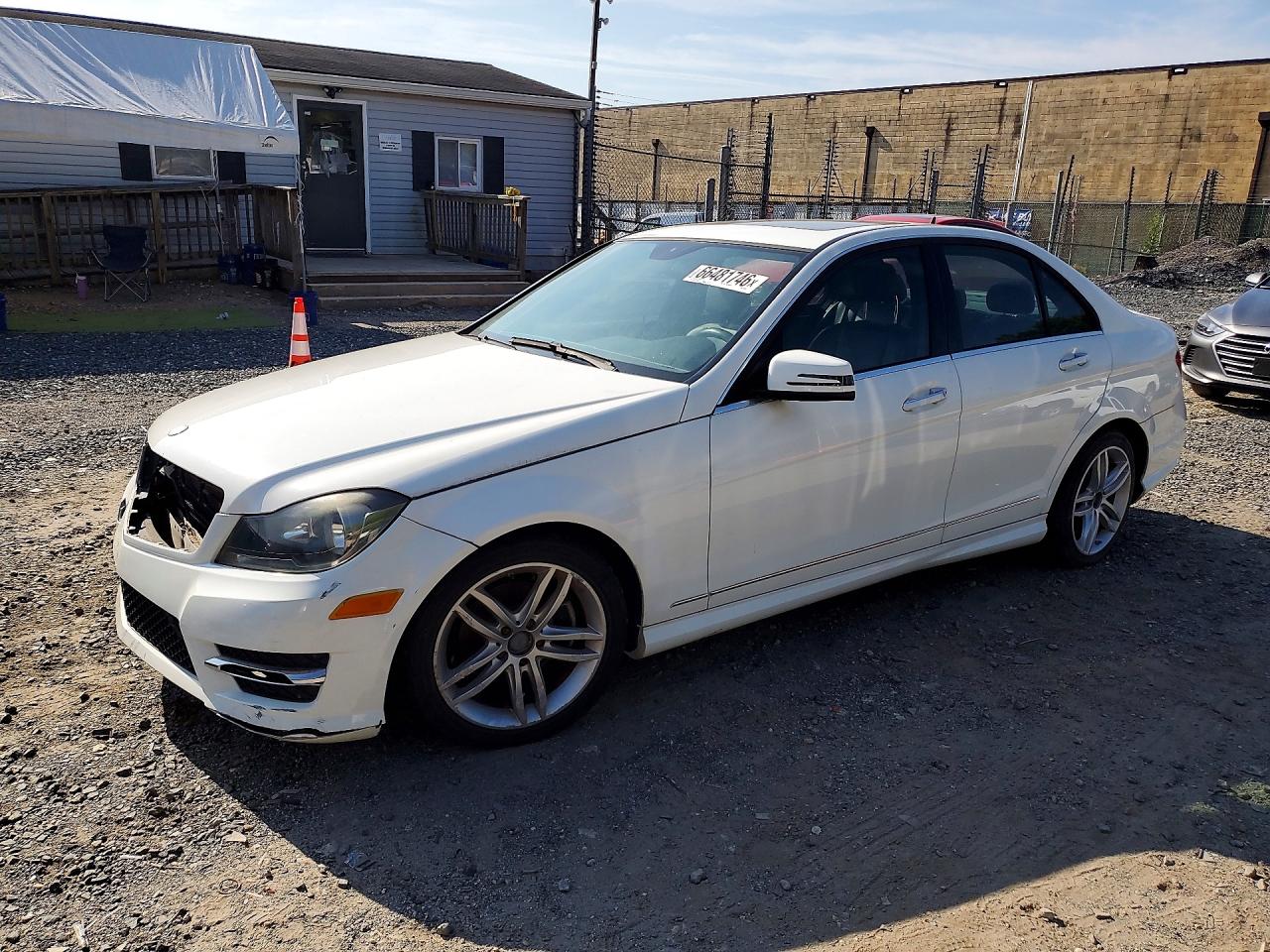 2014 MERCEDES-BENZ C C250