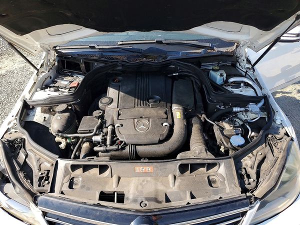 2014 MERCEDES-BENZ C C250