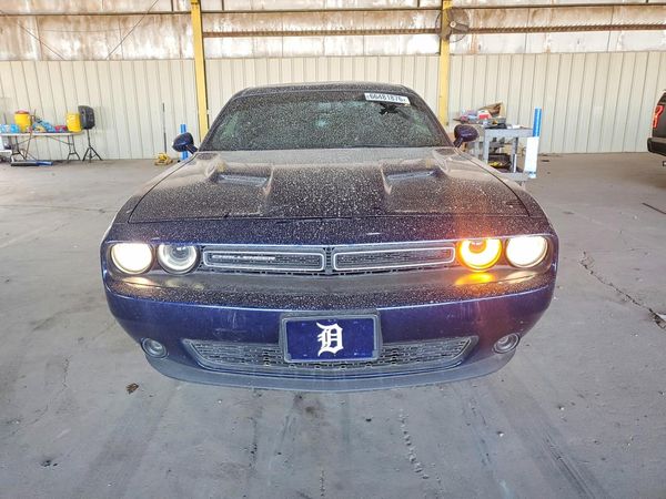 2016 DODGE CHALLENGER SXT