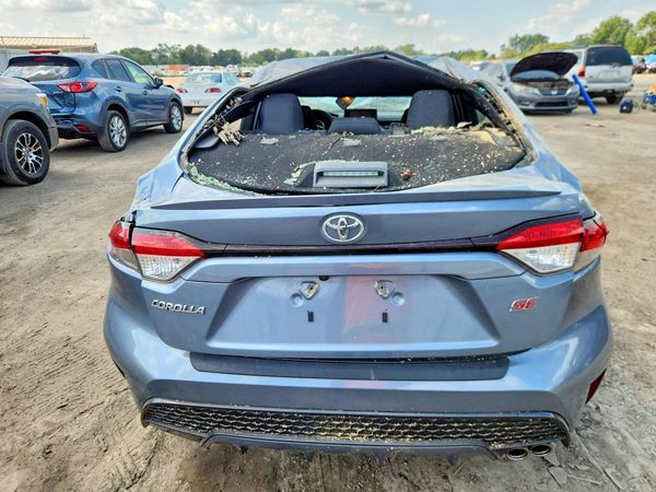 2022 TOYOTA COROLLA SE