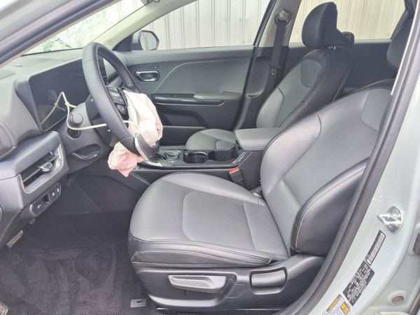 2026 KIA K4 EX — DENT
