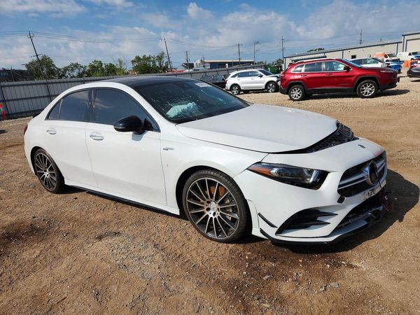 2021 MERCEDES-BENZ A-CLASS AMG A35 — Passenger 3/4