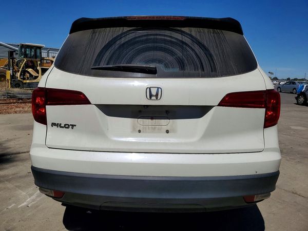 2017 HONDA PILOT LX