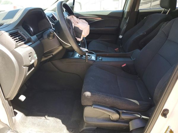 2017 HONDA PILOT LX