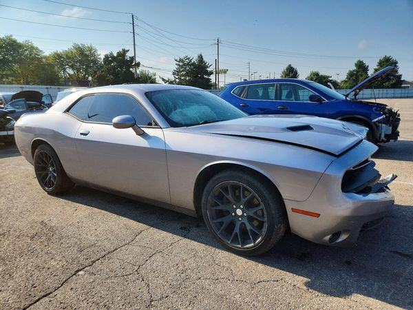 2016 DODGE CHALLENGER