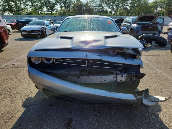 2016 DODGE CHALLENGER
