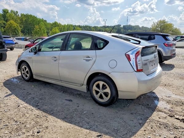 2015 TOYOTA PRIUS