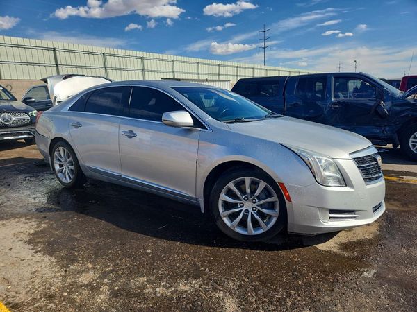 2016 CADILLAC XTS