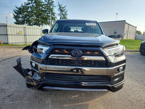 2019 TOYOTA 4RUNNER