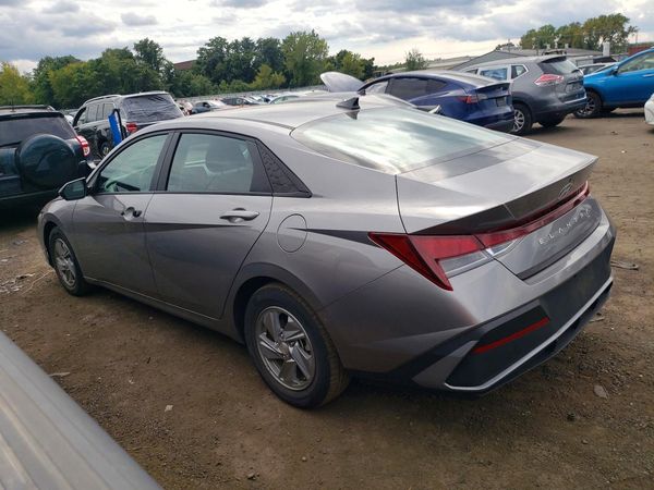 2024 HYUNDAI ELANTRA