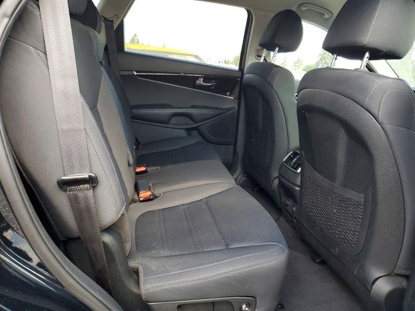 2020 KIA SORENTO L, LX, S