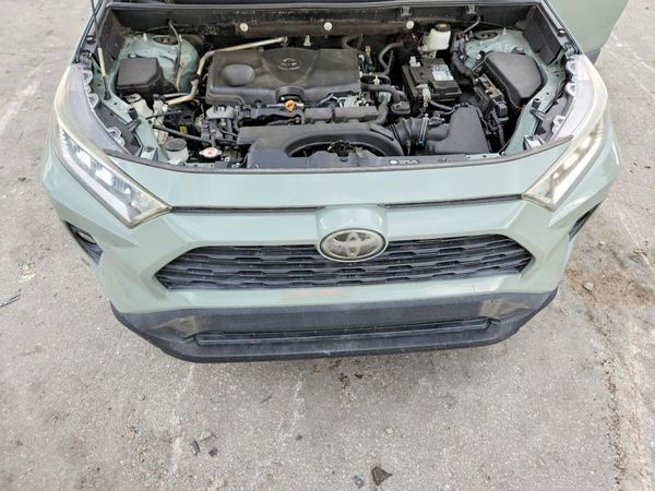 2019 TOYOTA RAV4
