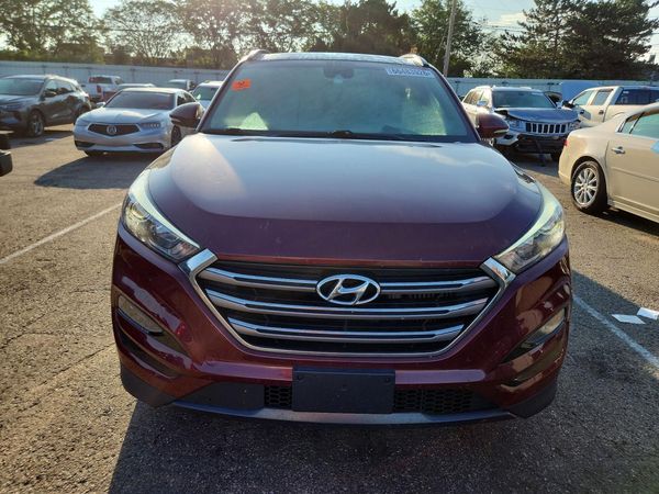 2016 HYUNDAI TUCSON